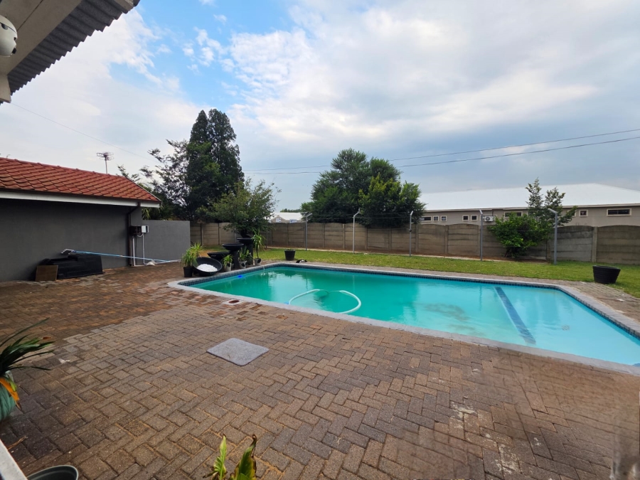 4 Bedroom Property for Sale in Sasolburg Ext 23 Free State